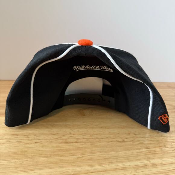 New SAMPLE San Francisco Giants Mitchell & Ness MLB Snapback Hat NWT OS - Picture 11 of 11